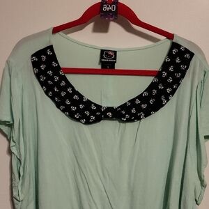 Hello Kitty 3x Mint Green Top with Black Collar And Kitty Buttons Down Back - 46